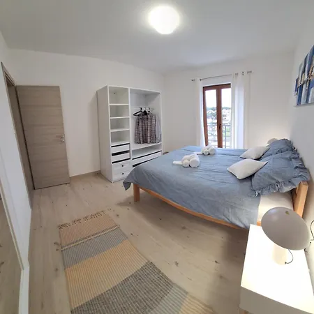 Uzanca Apartman Splitska