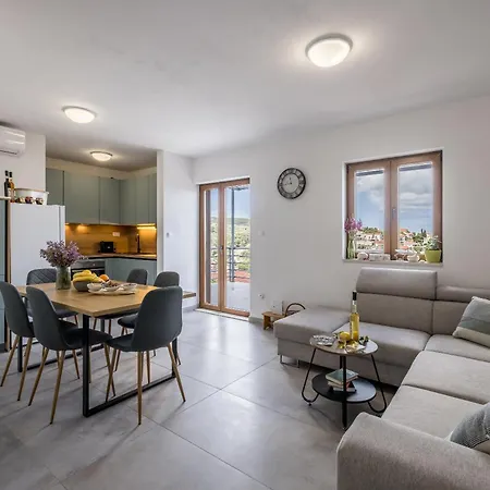 Apartament Uzanca