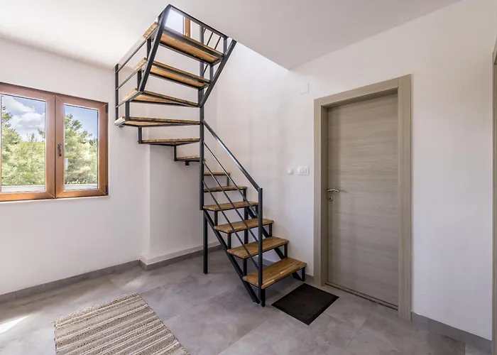 Apartment Uzanca Splitska